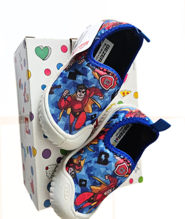 Dečije patofne SUPERMAN – model 03142, veličine 25–29
